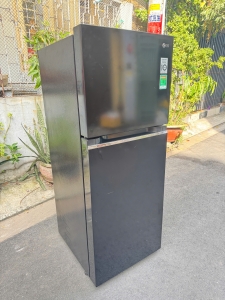 Tủ lãnh gia đình giảm 50% giá